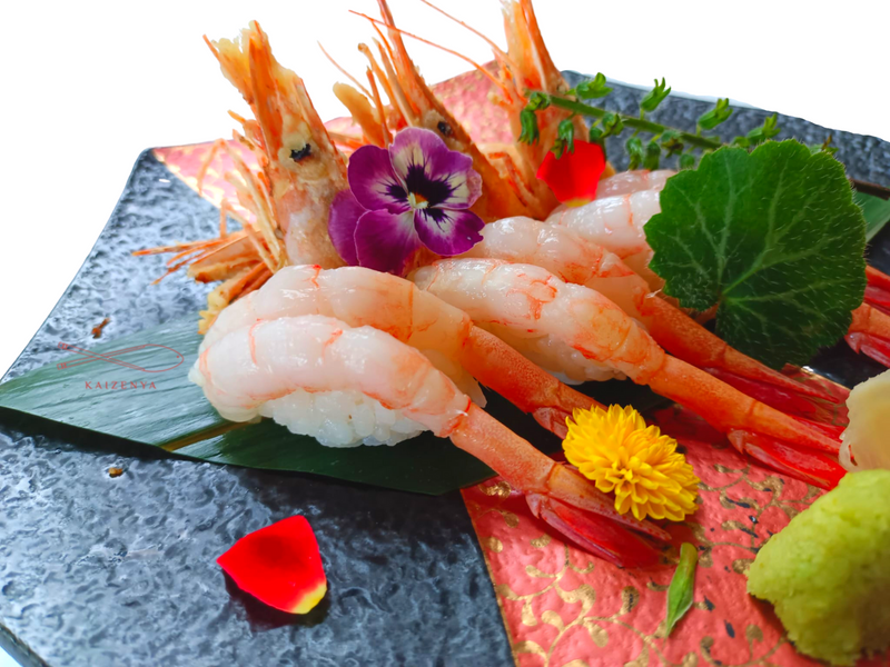 Muki Ama Ebi (De-Shelled Sweet Shrimp) あまえび