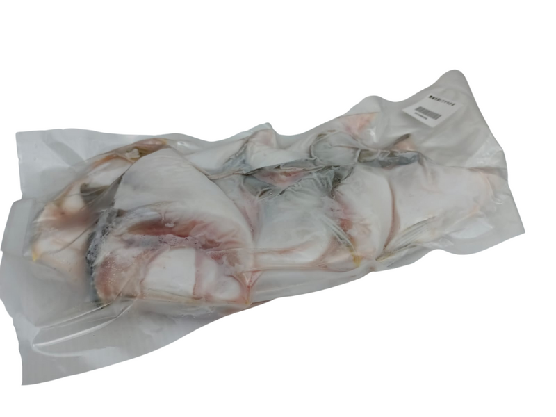 Hiramasa Kama (Yellowtail Collar) 1.6kg ヒラマサカマ